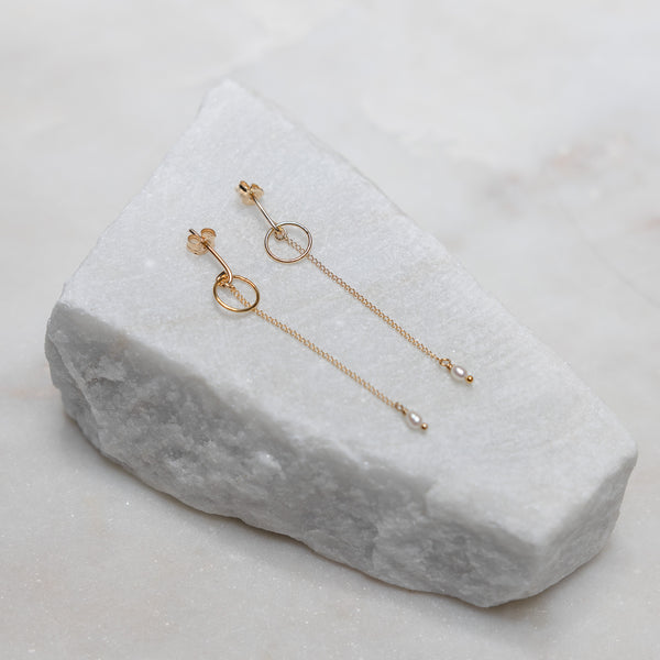 Amy Tamblyn Circle studs with pearl drop