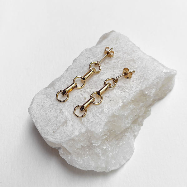 Amy Tamblyn Connect Chain Drops