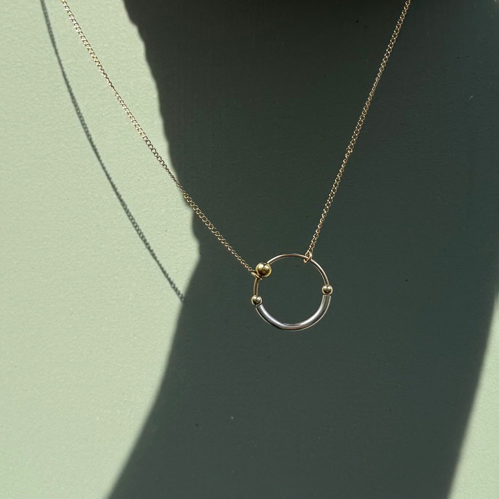 Orbit pendant