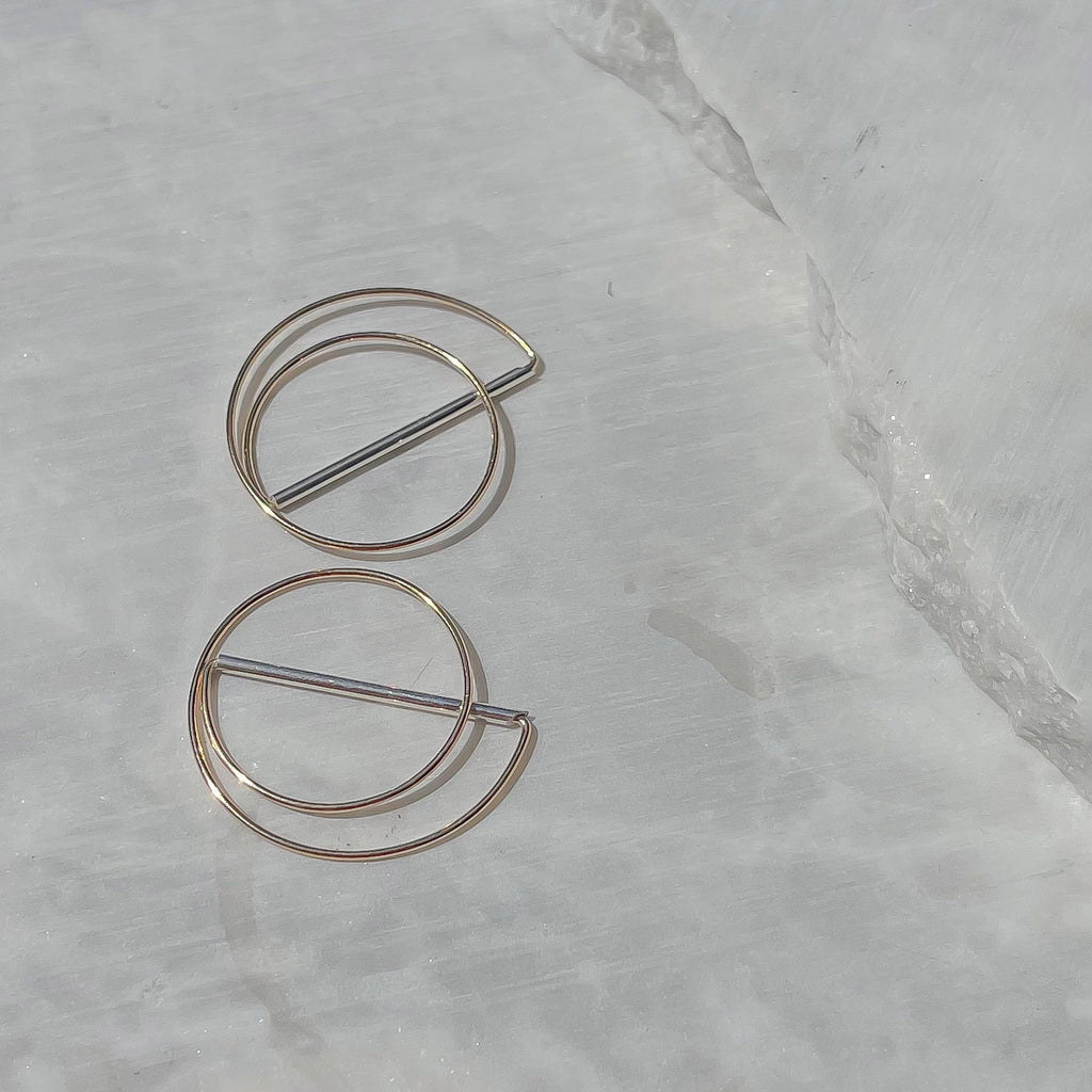 Straight Bar Eclipse Hoops