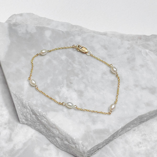 Amy Tamblyn Freshwater Pearls