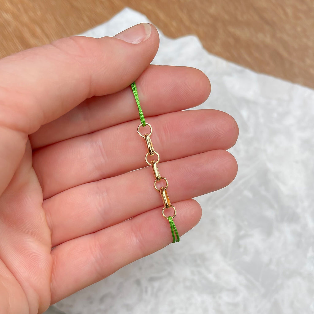 Connect thread bracelet