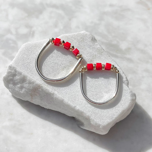 Amy Tamblyn Red Cubes