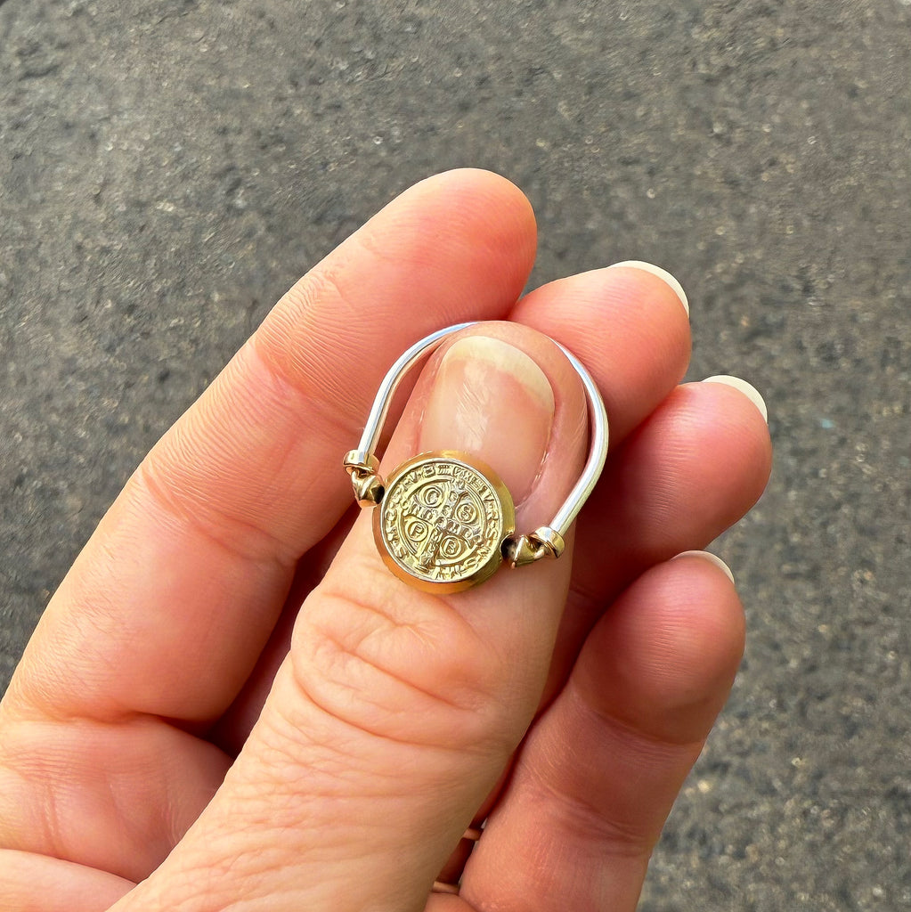 Gold coin swivel ring