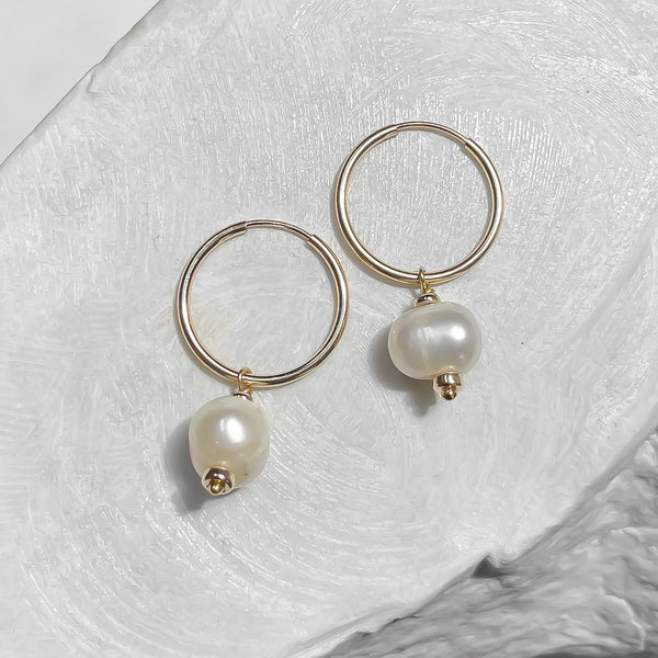 Amy Tamblyn Classic Pearl Earrings