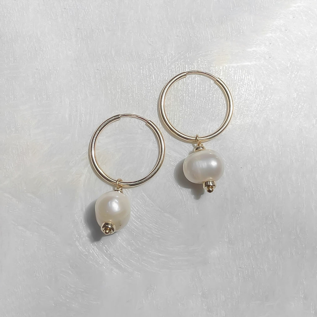 Classic Pearl Earrings