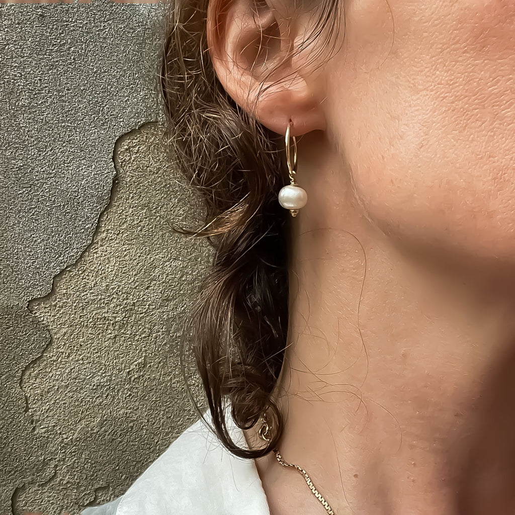 Classic Pearl Earrings