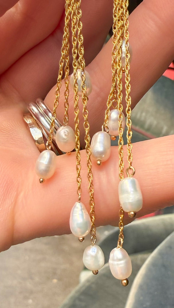Rope Chain Pearl Drops