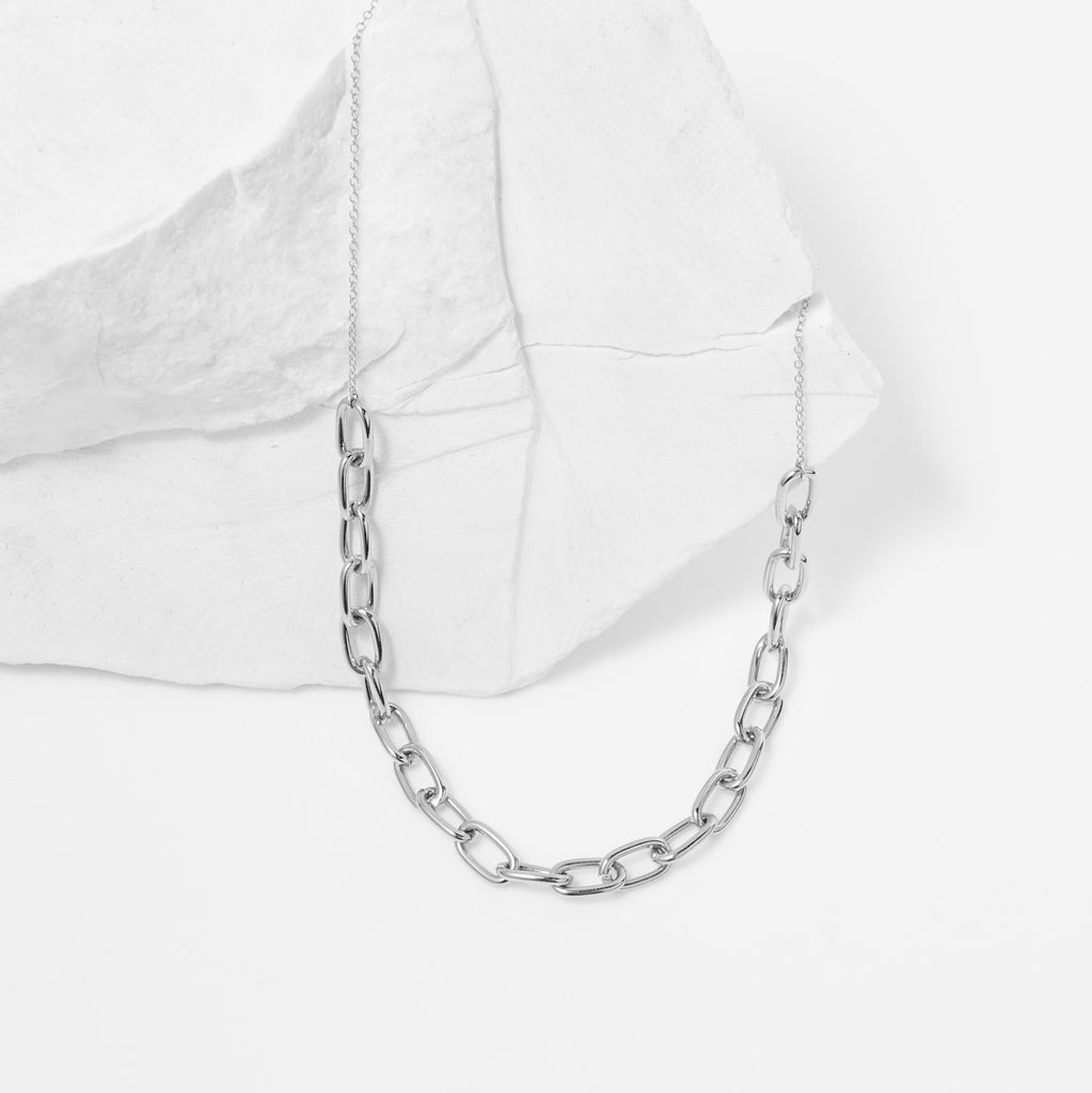 Chunky Links Collar Necklace