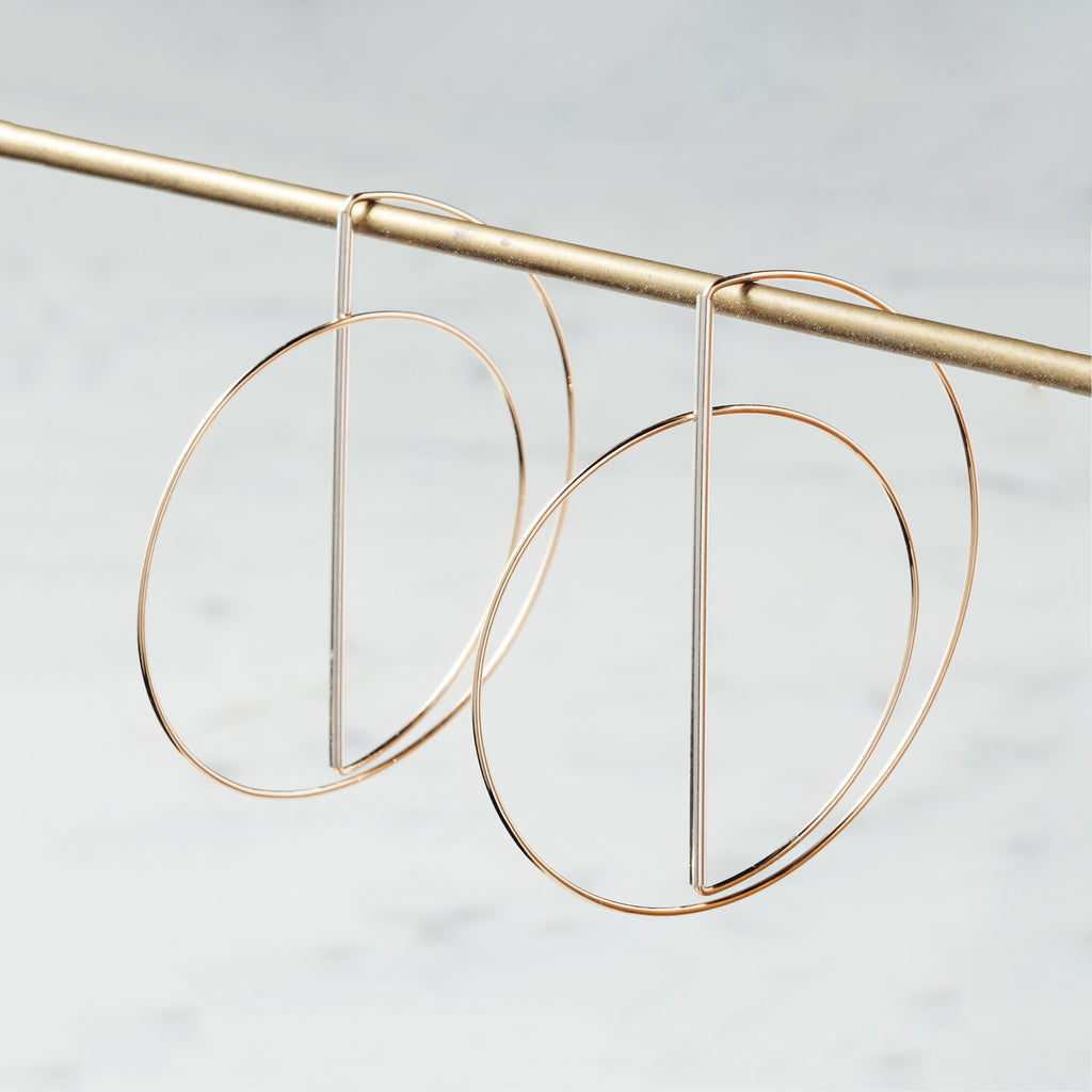 Straight Bar Eclipse Hoops