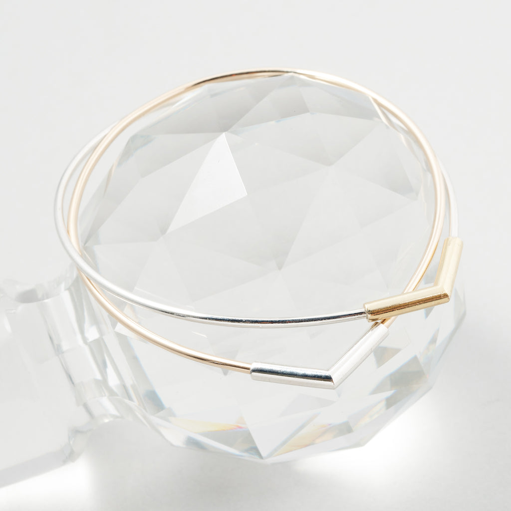 Corner Bangle
