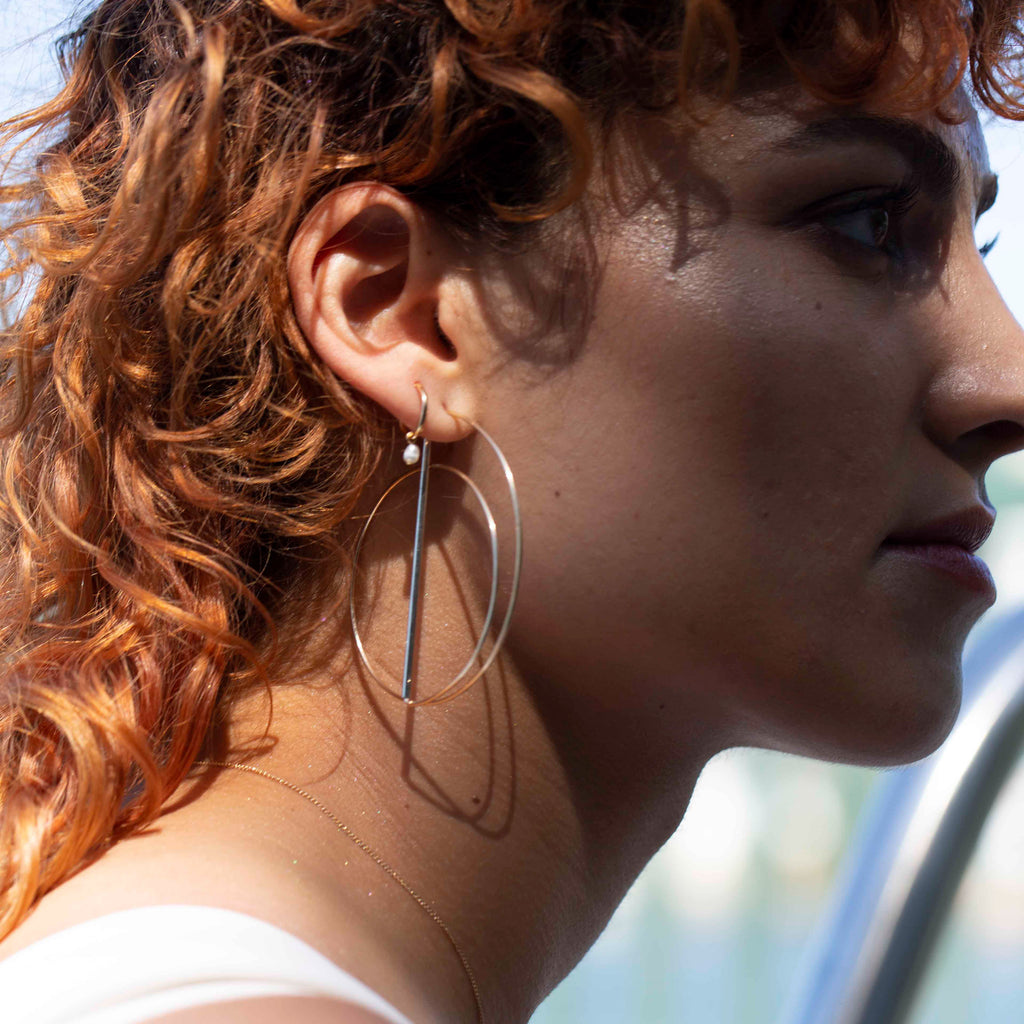 Straight Bar Eclipse Hoops