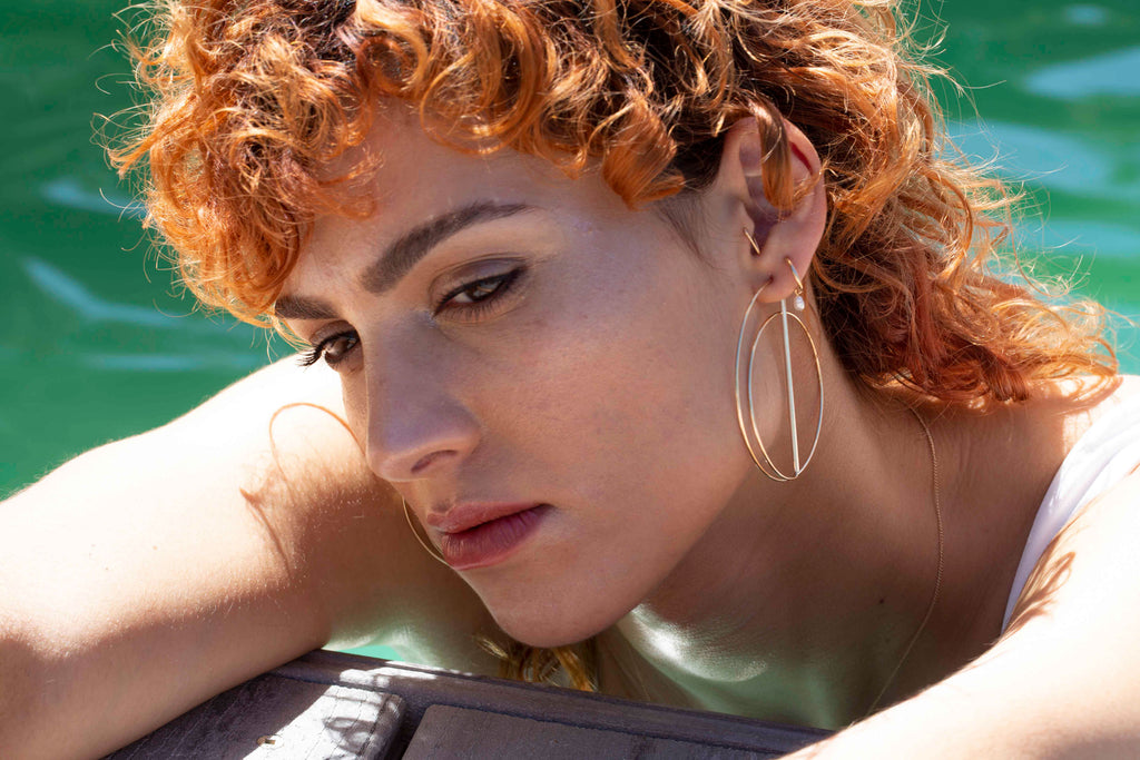 Straight Bar Eclipse Hoops