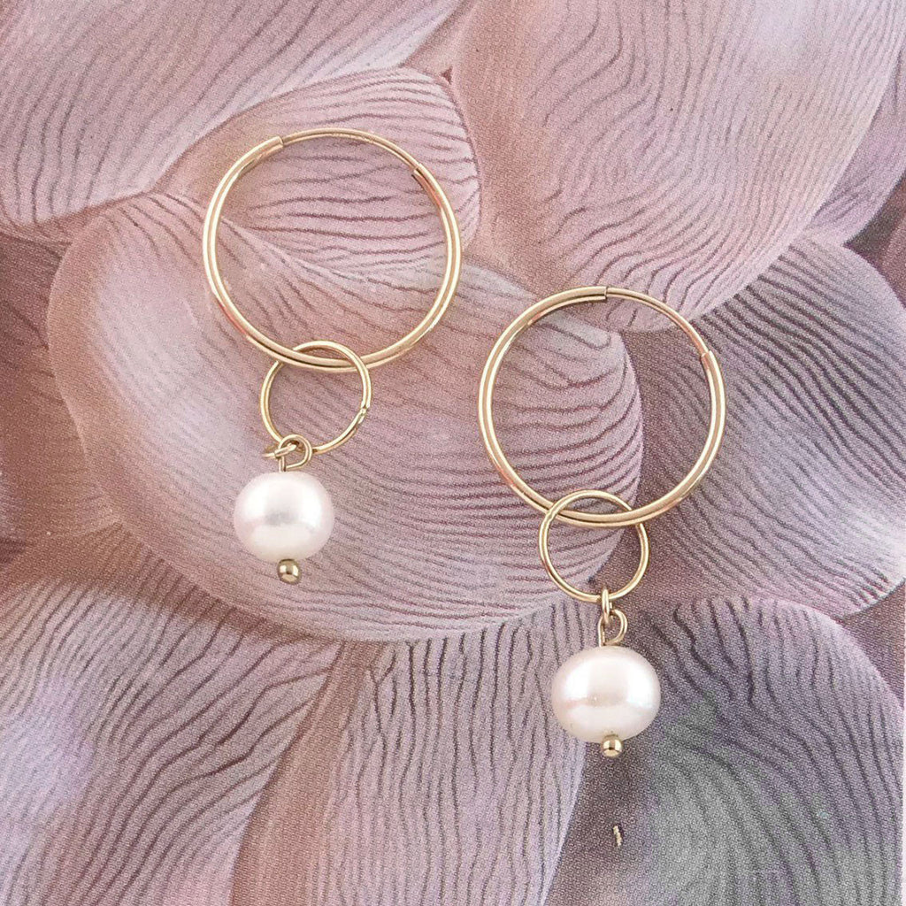 Pearl and Circle Charm Sleepers